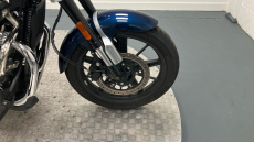Royal Enfield Super Meteor 650 Top (23MY)